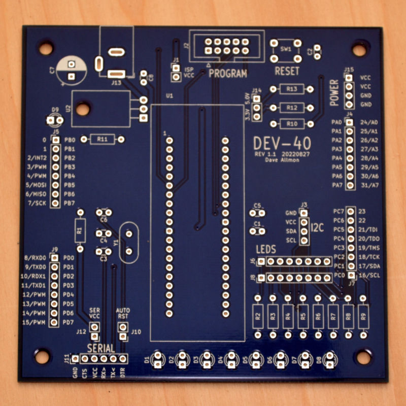 Bare development board for ATmega 40-pin devices.